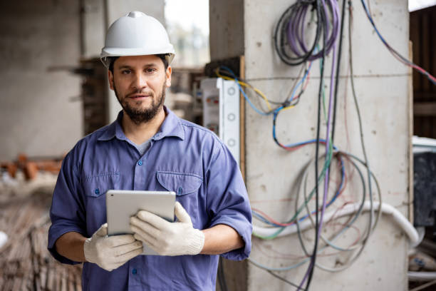 Best Affordable Emergency Electrician  in Lindsay, TX